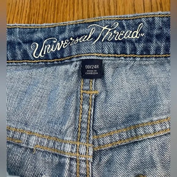Universal Thread Light Wash - Mid Rise Boyfriend Jeans 00/24 - Picture 11 of 12